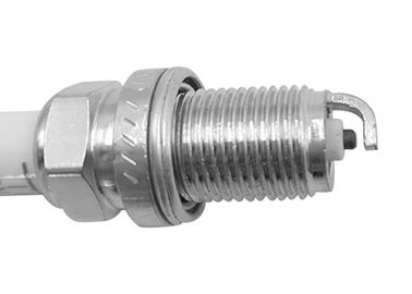 New Spark Plug BKR5E-11 6953 For Hyundai Mazda  Suzuki Mitsubishi