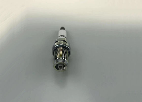 03C905601 03C905601B Platinum Świece Zapłonowe Dla Audi A1 A3 VW Golf Jetta Tiguan Seat Skoda